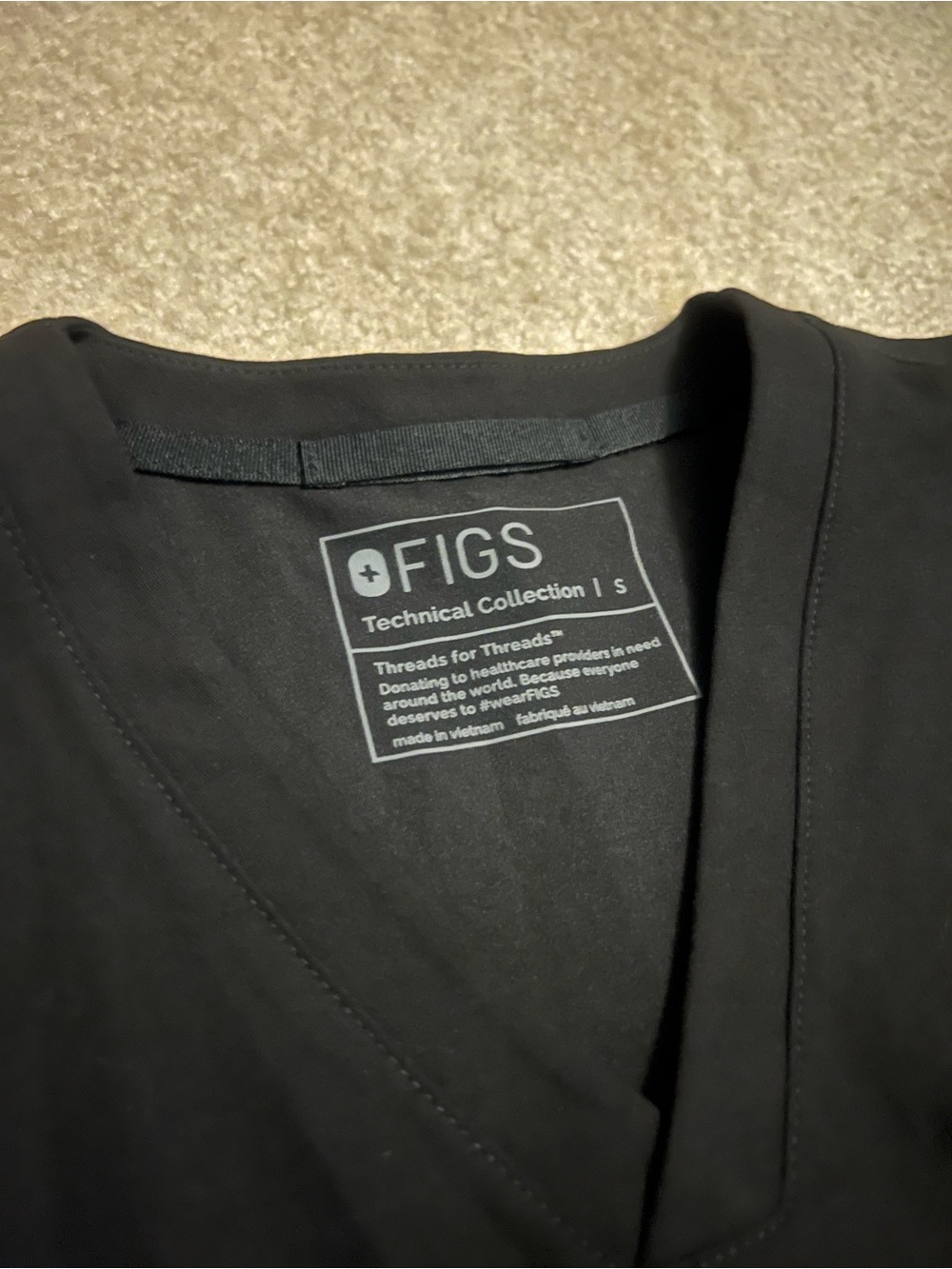 Figs Addison Tunic Scrub Top - Picture 3 of 7